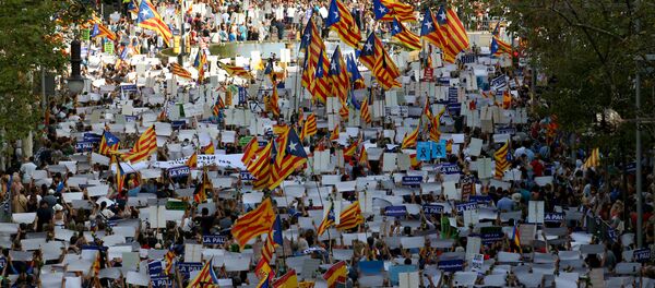 Marcha en repulsa por los atentados terroristas en Barcelona - Sputnik Mundo