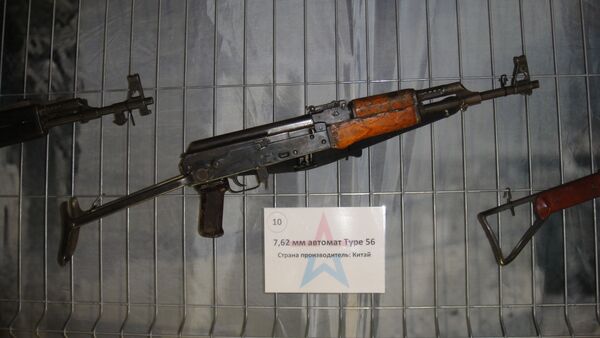 Ametralladora Type 56 (China) arrebatada a grupos radicales en Siria y expuesta en Rusia en el marco del Foro Internacional Army 2017. - Sputnik Mundo