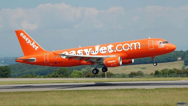 Un avión de la aerolínea británica EasyJet - Sputnik Mundo