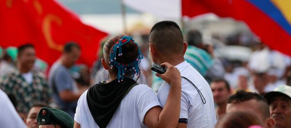 Militantes de la FARC, fuerza política que participará por primera vez en elecciones democráticas - Sputnik Mundo