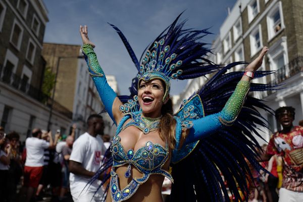 Exprimir la vida al máximo: lo más destacado del carnaval de Notting Hill - Sputnik Mundo