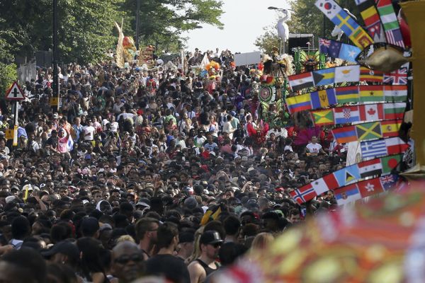 Exprimir la vida al máximo: lo más destacado del carnaval de Notting Hill - Sputnik Mundo