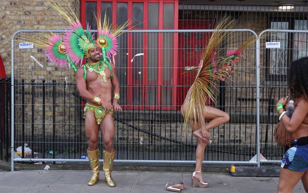 Exprimir la vida al máximo: lo más destacado del carnaval de Notting Hill - Sputnik Mundo