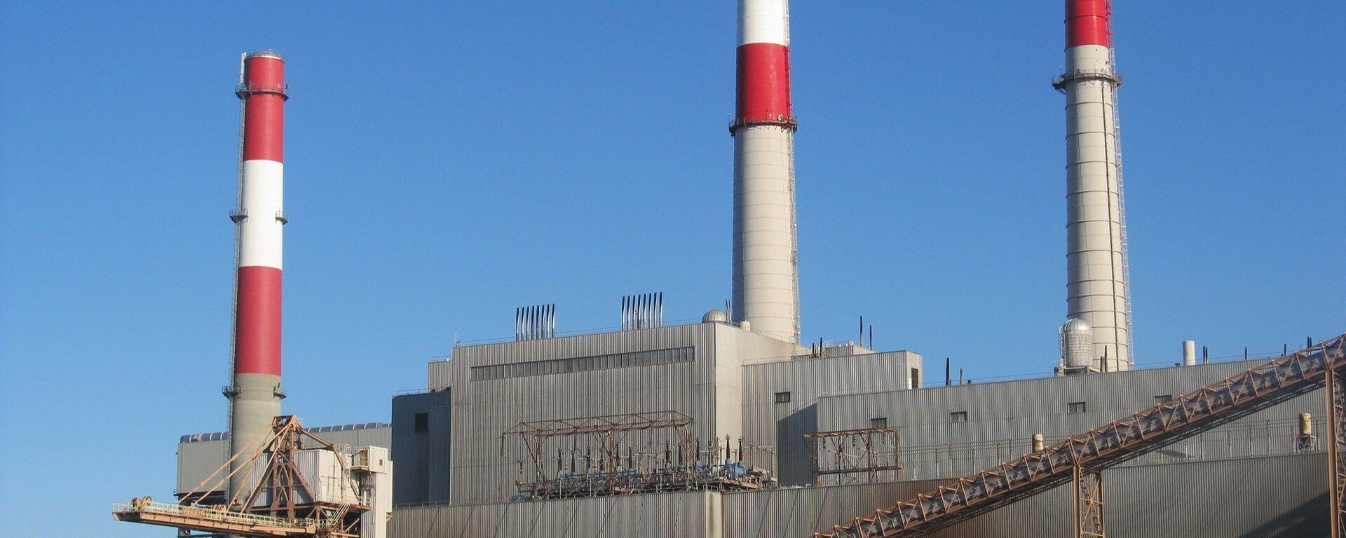 Una planta química   - Sputnik Mundo, 1920, 08.02.2022