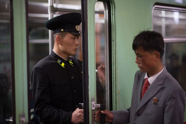 Así es la vida en la capital más hermética del planeta Así es la vida en la capital más hermética del planeta - Sputnik Mundo