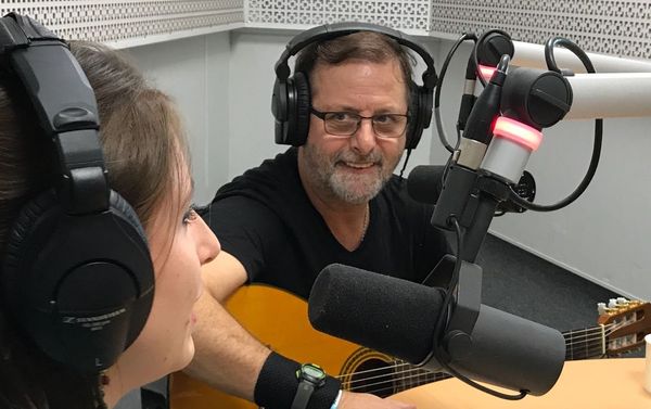 Guillermo Roude en los estudios de Radio Sputnik - Sputnik Mundo