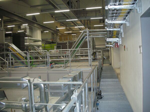 Los científicos realizan los experimentos en calabozos ubicados a una profundidad de 14 metros - Sputnik Mundo