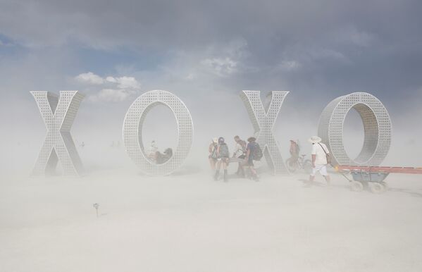 Burning man: así es el festival que está de moda en el mundo - Sputnik Mundo