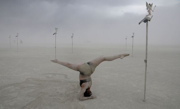 Burning man: así es el festival que está de moda en el mundo - Sputnik Mundo