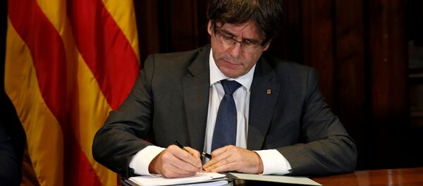 Carles Puigdemont, expresidente de Cataluña - Sputnik Mundo