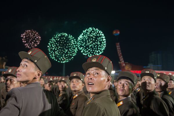 Las celebraciones en Pyongyang tras el exitoso ensayo de la bomba de hidrógeno - Sputnik Mundo