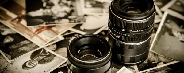 Cámara fotográfica - Sputnik Mundo