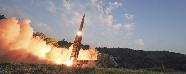 El ensayo de los misiles balísticos Hyunmoo-2 (archivo) - Sputnik Mundo