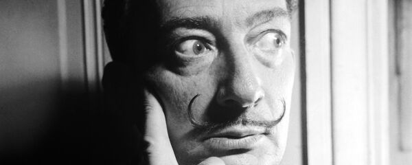 Salvador Dalí, artista español - Sputnik Mundo