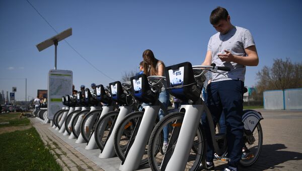Bicicletas de alquiler en Moscú Bicicletas de alquiler en Moscú - Sputnik Mundo