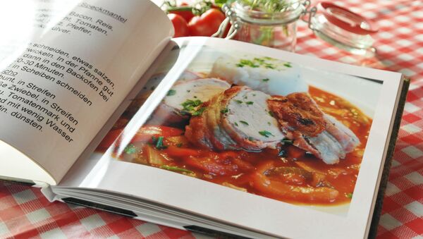 Libro de cocina (imagen referencial) - Sputnik Mundo