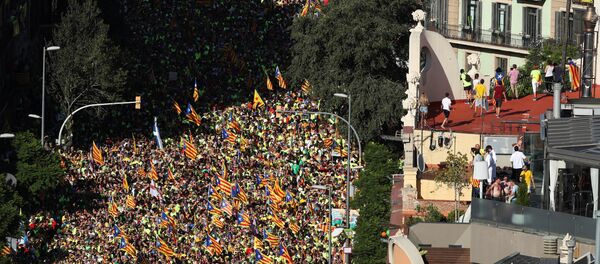 La manifestación de la 'Diada del Sí' en Barcelona - Sputnik Mundo