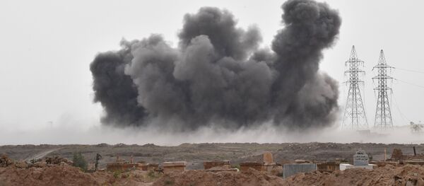 Un ataque de las Fuerzas Aeroespaciales de Rusia contra las posiciones de Daesh en Siria (archivo) - Sputnik Mundo