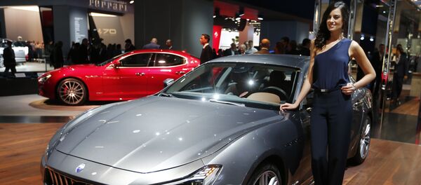 El legendario Salón de Fráncfort vuelve a sorprender a los aficionados a los automóviles - Sputnik Mundo