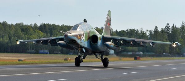 Avión Yak-130 de las FFAA de Bielorrusia - Sputnik Mundo