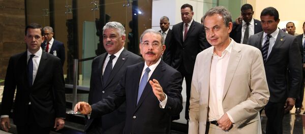 Canciller de la República Dominicana, Miguel Vargas, presidente de la República Dominicana, Danilo Medina, y el expresidente del Gobierno español, José Luis Zapatero - Sputnik Mundo