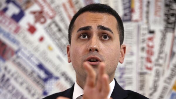 Italy's 5-Star Movement and Italian Low Chamber vice President Luigi Di Maio  - Sputnik Mundo