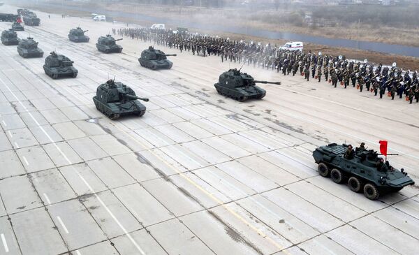 Los sistemas de artillería autopropulsados Koalitsia-SV Los sistemas de artillería autopropulsados Koalitsia-SV - Sputnik Mundo