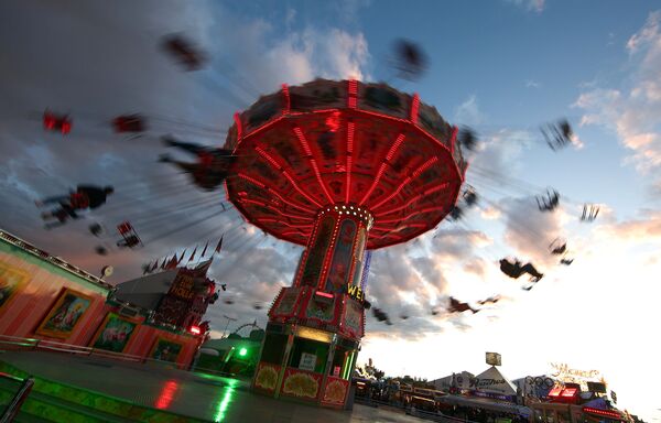 Diversión, chicas y cerveza: el Oktoberfest arranca en Múnich - Sputnik Mundo