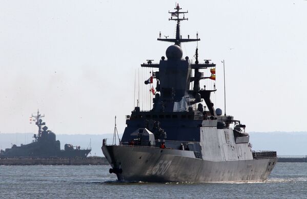 La gloria de la Flota del Báltico, plasmada en las maniobras Zapad 2017 - Sputnik Mundo