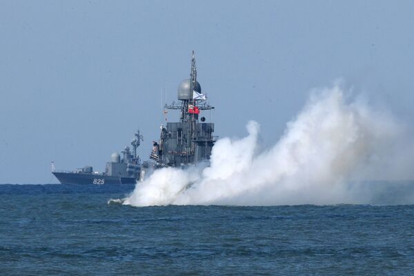 La gloria de la Flota del Báltico, plasmada en las maniobras Zapad 2017 - Sputnik Mundo