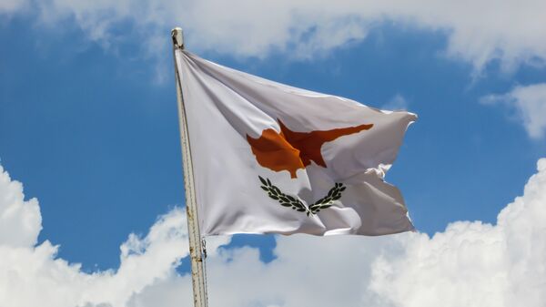 Bandera de Chipre  - Sputnik Mundo