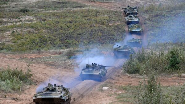 Los ejercicios Zapad 2017 Los ejercicios Zapad 2017 - Sputnik Mundo