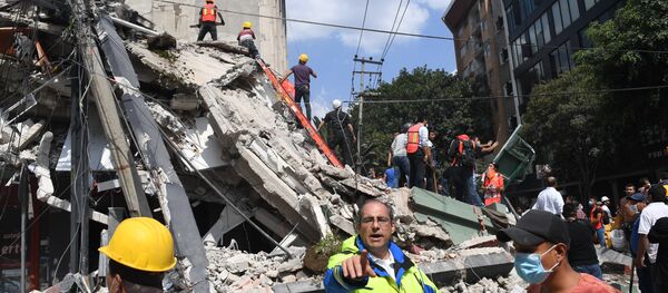 Las consecuencias del terremoto en Puebla, México - Sputnik Mundo