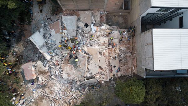 Consecuencias de un fuerte terremoto en México Consecuencias de un fuerte terremoto en México - Sputnik Mundo