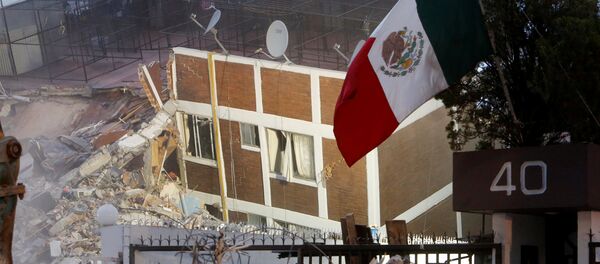 Las consecuencias del terremoto en México - Sputnik Mundo