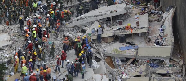 Las consecuencias del terremoto en México Las consecuencias del terremoto en México - Sputnik Mundo