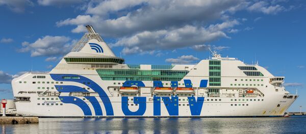 Ferry Rhapsody de la empresa italiana GNV - Sputnik Mundo