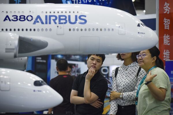 Novedades aeroespaciales en Aviation Expo China 2017 - Sputnik Mundo