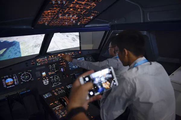 Novedades aeroespaciales en Aviation Expo China 2017 - Sputnik Mundo