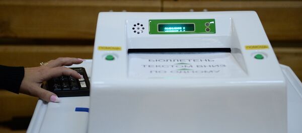 Un aparato para la cuenta de votos (imagen referencial) - Sputnik Mundo