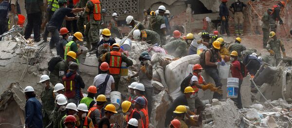 Rescates en México - Sputnik Mundo