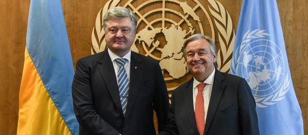Presidente ucraniano, Petró Poroshenko, y secretario general de la ONU, Antonio Guterres Presidente ucraniano, Petró Poroshenko, y secretario general de la ONU, Antonio Guterres - Sputnik Mundo