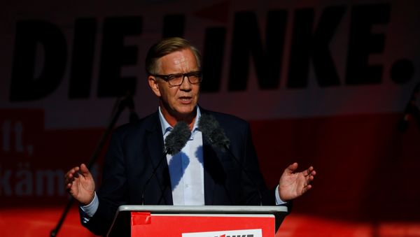 Dietmar Bartsch of Germany's left-wing party Die Linke speaks during the final campaign rally in Berlin, Germany Dietmar Bartsch of Germany's left-wing party Die Linke speaks during the final campaign rally in Berlin, Germany - Sputnik Mundo