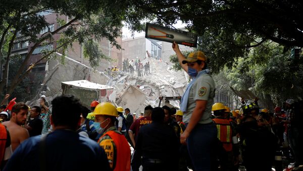 Las consecuencias del terremoto en México - Sputnik Mundo