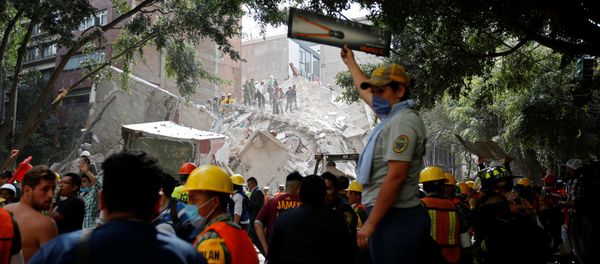 Las consecuencias del terremoto en México - Sputnik Mundo