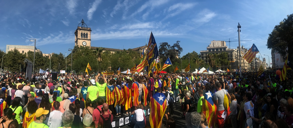 Manifestación en la plaza Universitat, Barcelona - Sputnik Mundo