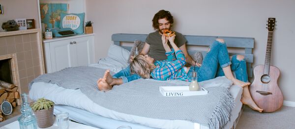 Una pareja - Sputnik Mundo