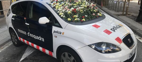 Un vehículo de los Mossos d'Esquadra (imagen referencial) Un vehículo de los Mossos d'Esquadra (imagen referencial) - Sputnik Mundo