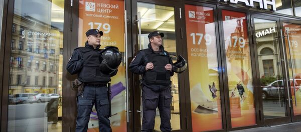 Agentes de la policía rusa - Sputnik Mundo