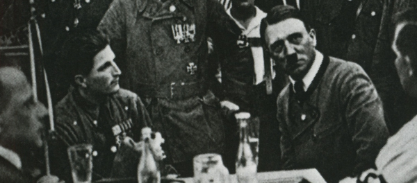 Adolf Hitler (archivo) - Sputnik Mundo